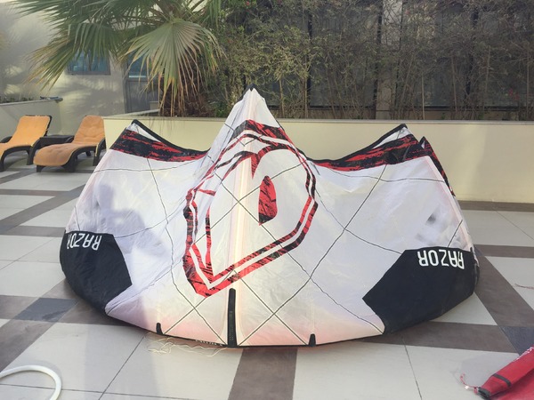 Airush - 7m razor team (2014) stunning conditions
