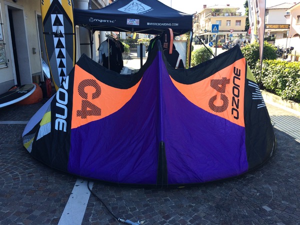 Ozone - C4 2015 - 12m kiteonly