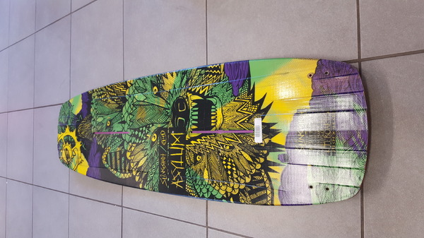 Slingshot - Asylum 141cm x 43cm