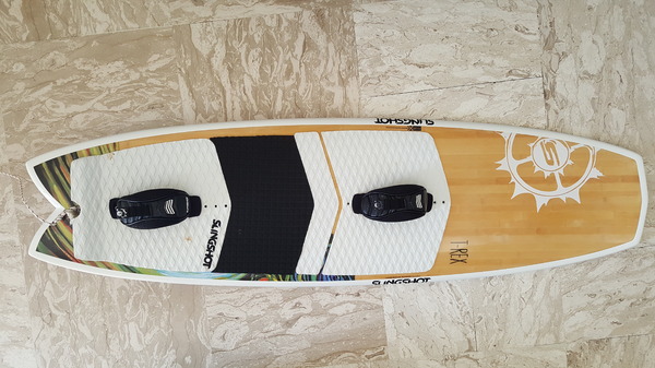 Slingshot - T-Rex 5'4" 1/4"