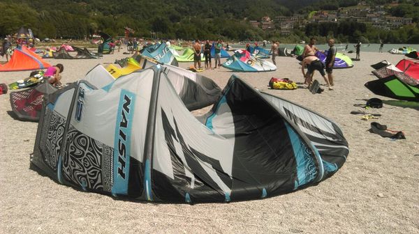 Naish - TORCH 12 M 2015