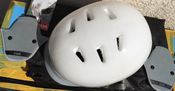 altra - TSG Recon helmet, nuove, 510gr