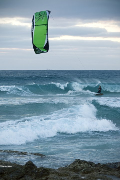 altra - Flysurfer - Cabrinha CRONIX - NOMAD