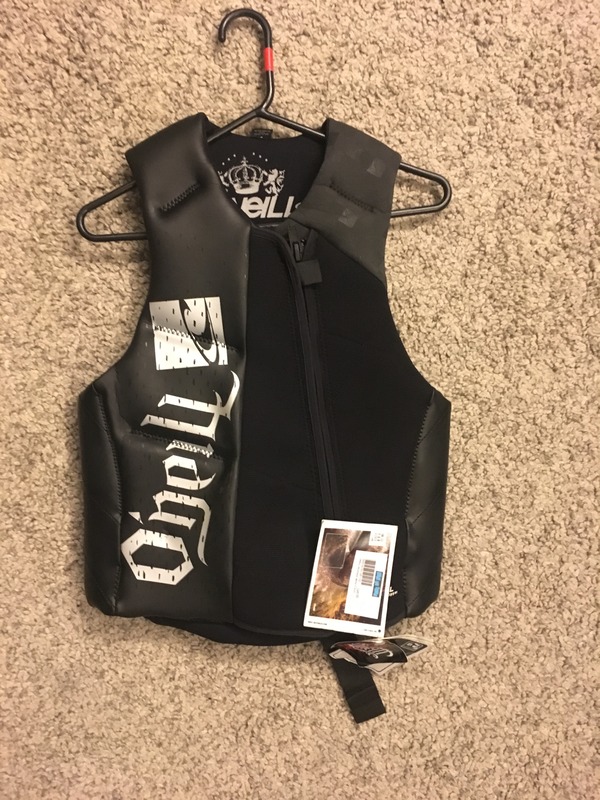 O'Neill - REVENGE IMPACT VEST -50%