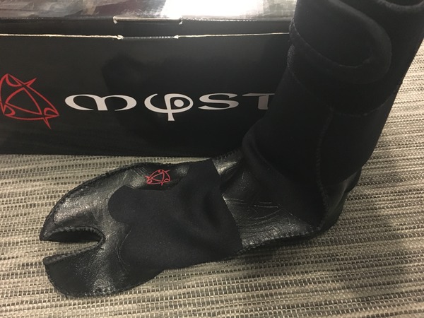 Mystic - CALZARE CURE SPLIT TOE -70%
