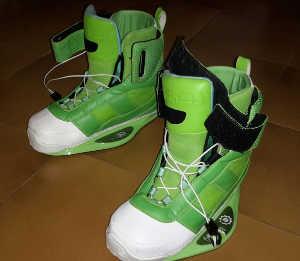 Slingshot - Boots rad