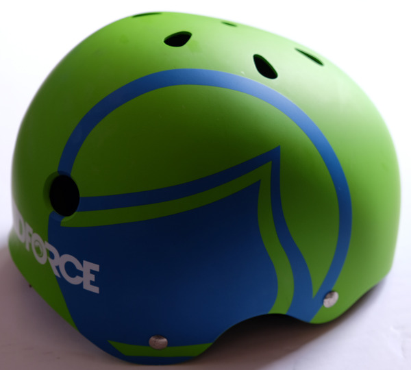 Liquid Force - Casco