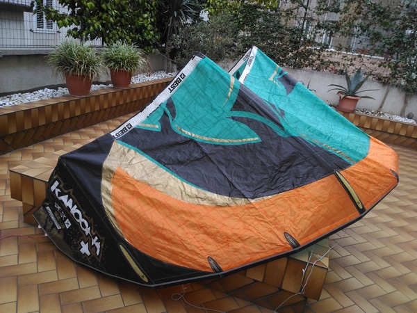 Best - KAHOONA V4 PLUS completo di barra e zaino