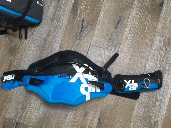 Ion - Trapezio Apex