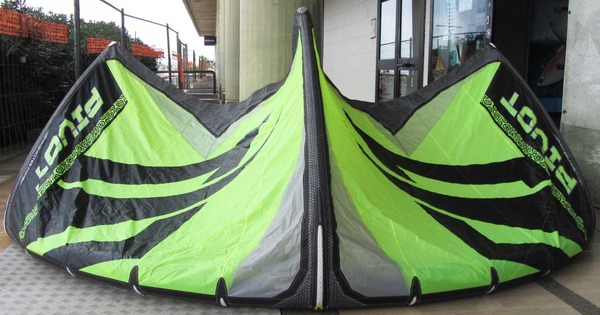 Naish - Pivot 8 mt 2015 Usato Ottime Condizioni