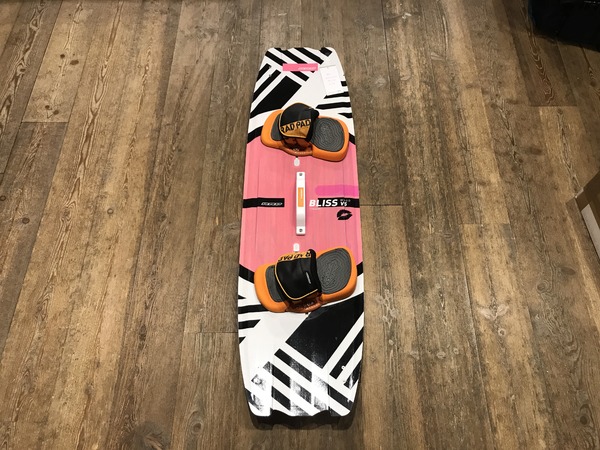 Rrd - BLISS KISS 2018 136X40