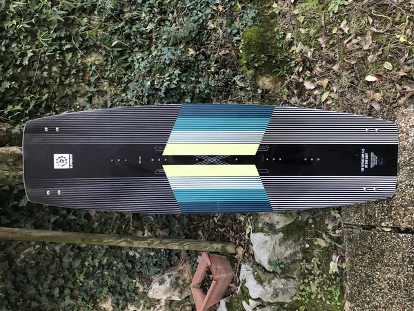 Slingshot - Refraction 143 Sam Light pro model 2018