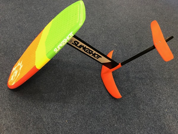 Slingshot - tavola dwarfcraft 3'6'' con piantone hover glide nf2
