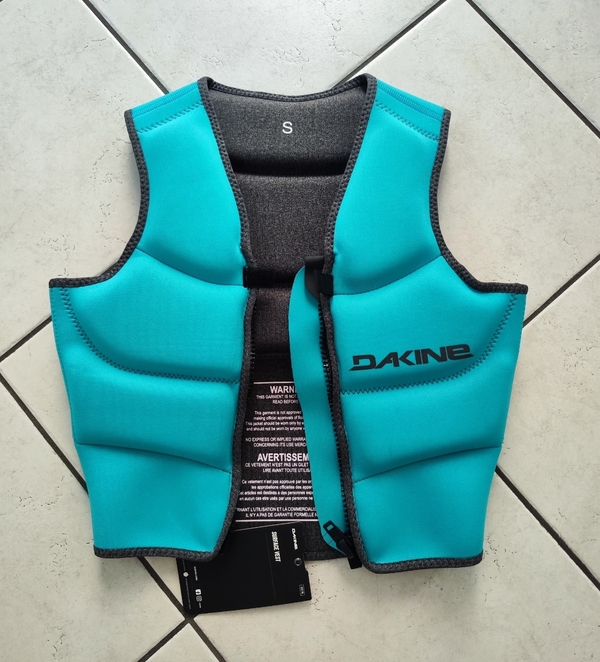 Dakine - impact