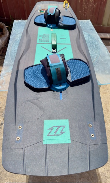 North - Xride 141 x 42