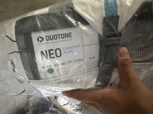 Duotone - NEO CONCEPT BLUE