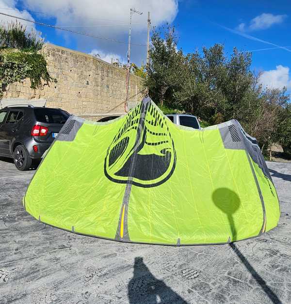 Cabrinha - switchblade