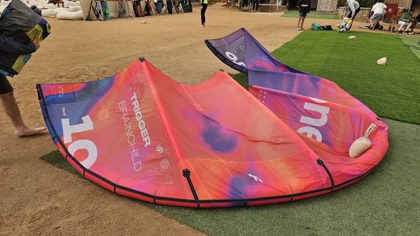 F-One - Trigger Brainchild 10