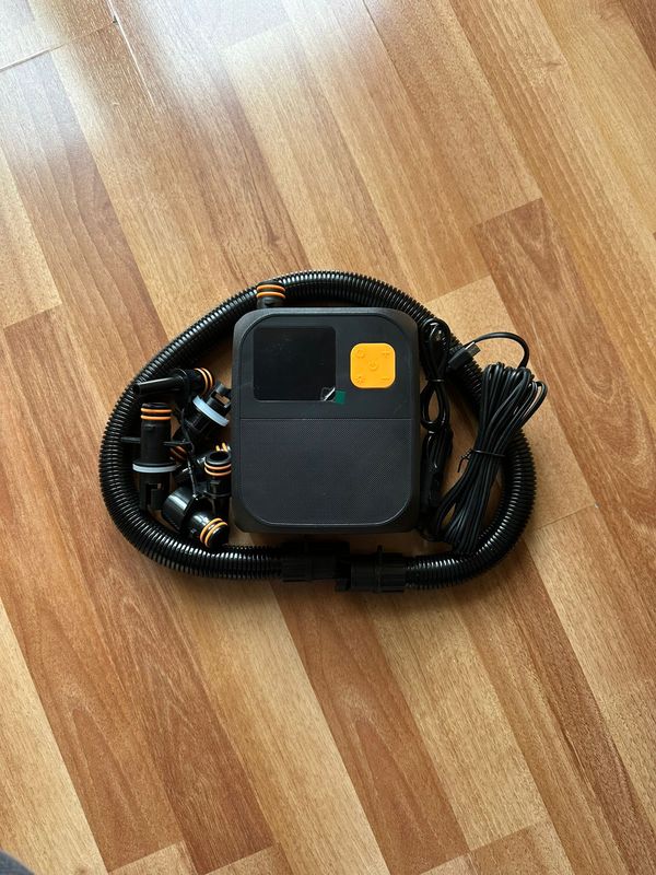 altra -  Pompa Elettrica 25PSI a Batteria Ricaricabile