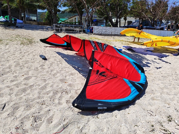 Naish - Phoenix 12mt 