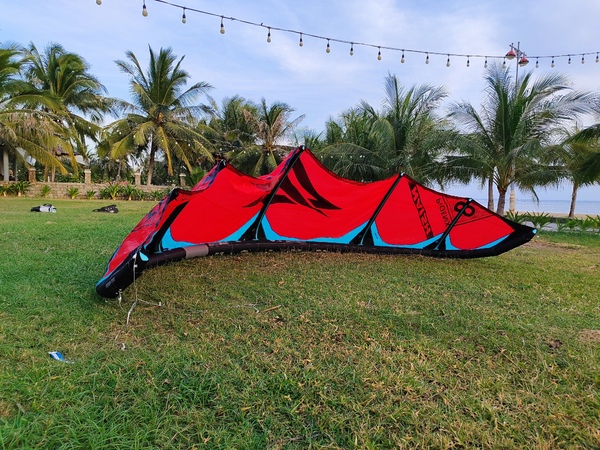Naish - Phoenix 8 mt.