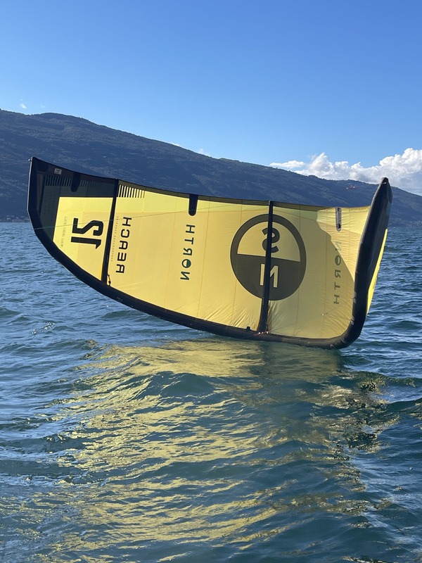 North - REACH 2025 12m Giallo