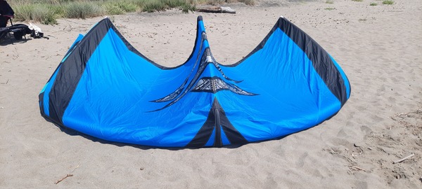 Naish - PIVOT S25 12M