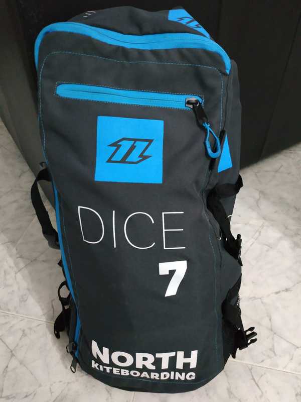 North - Dice