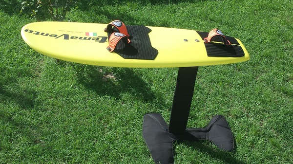 Temavento - Foilboard TemaVento completo diSroka foil in alluminio e composito