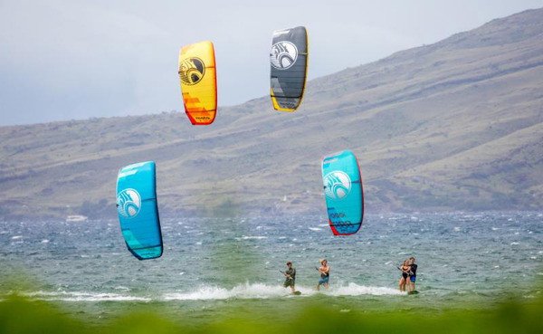 Cabrinha - 2019 CLOSEOUT - TUTTI MODELLI SUPER SCONTATI !