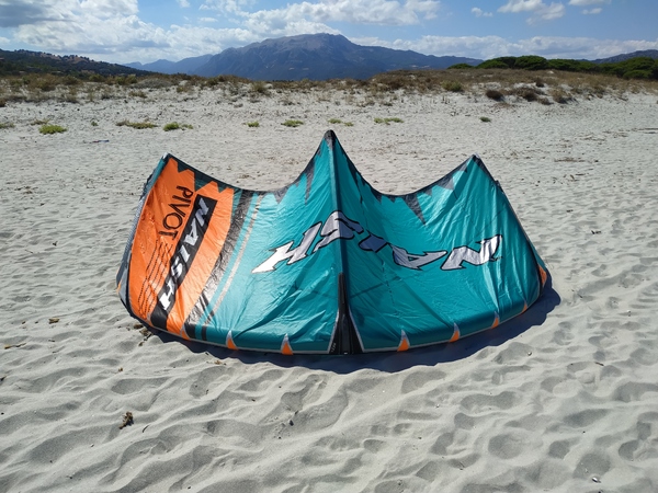 Naish - pivot 2020