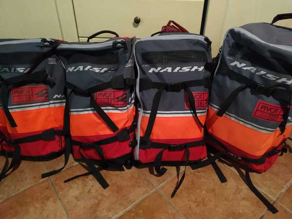 Naish - Pivot 2020