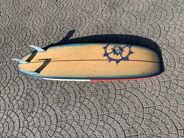 Slingshot - Screamer 5’4” X 17 3/4” X 25/16”