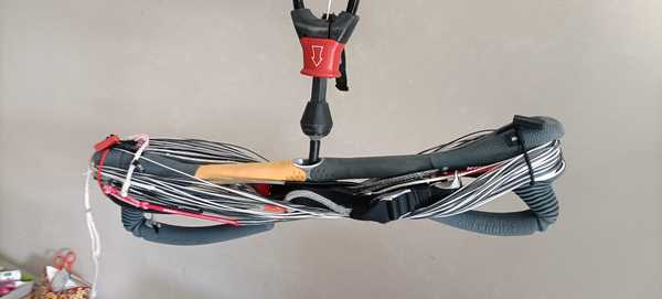 Cabrinha - Overdrive Recoil (larghezza regolabile 48 – 56 cm)