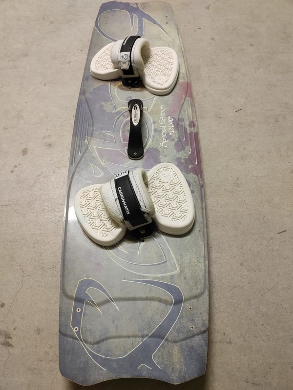 altra - Tavola twintip BULLET SXE marca Calibro 9 Kiteboarding