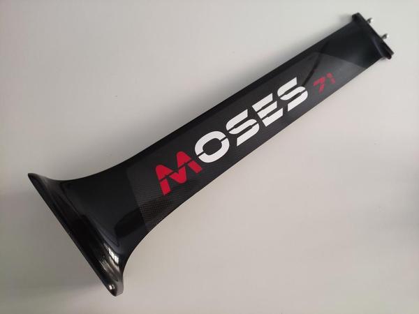Moses - carbon 71