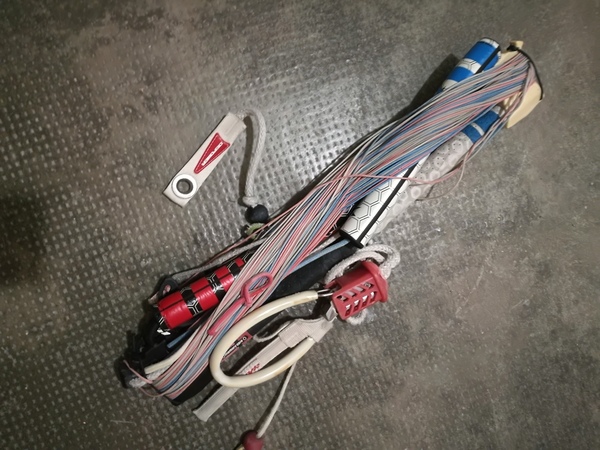 Naish - 50 cm, 4 cavi