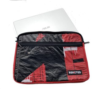 Rekited - One foot 15” cover slim ports laptop