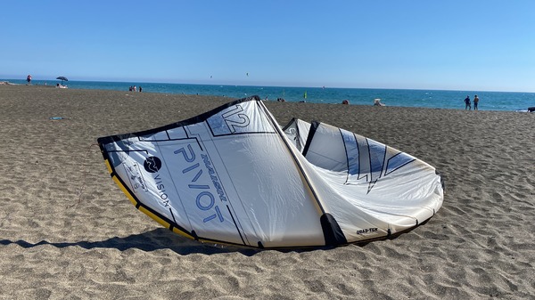 Naish - Pivot Nvision 2024/25