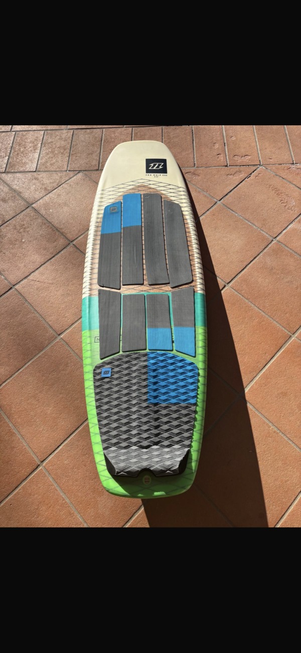 North - Pro Whip 5.2