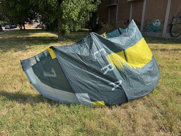 Flysurfer - ERA V1