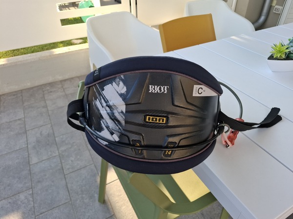Ion - RIOT CURVE C14