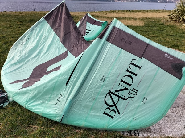 F-One - Bandit XVI 2024 con barra