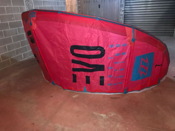 North - Evo 2016 red