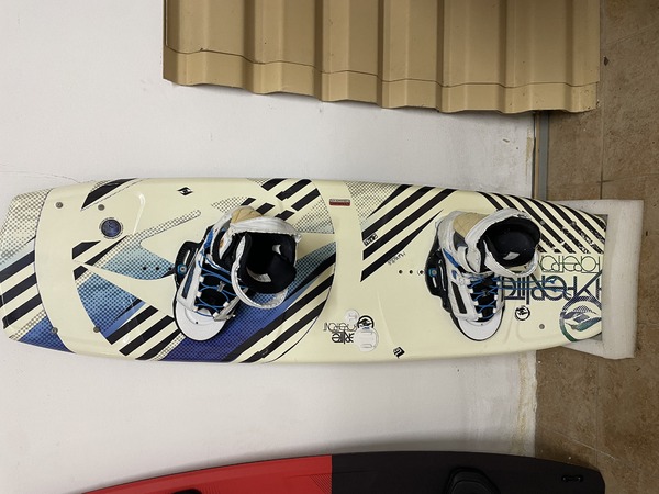 Hyperlite - 138X43
