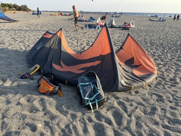 F-One - Bandit 10 + barra e trapezio