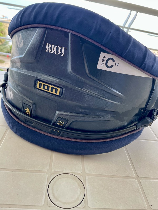 Ion - trapezio riot curve 14 Tg S