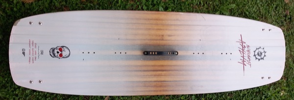 Slingshot - Asylum 138 x 42