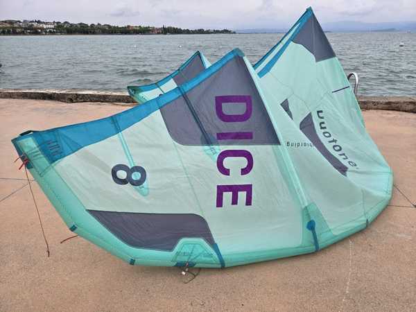Duotone - DICE