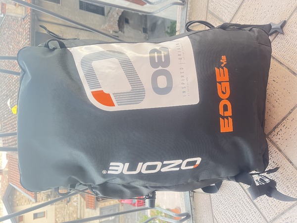Ozone - Edge V12